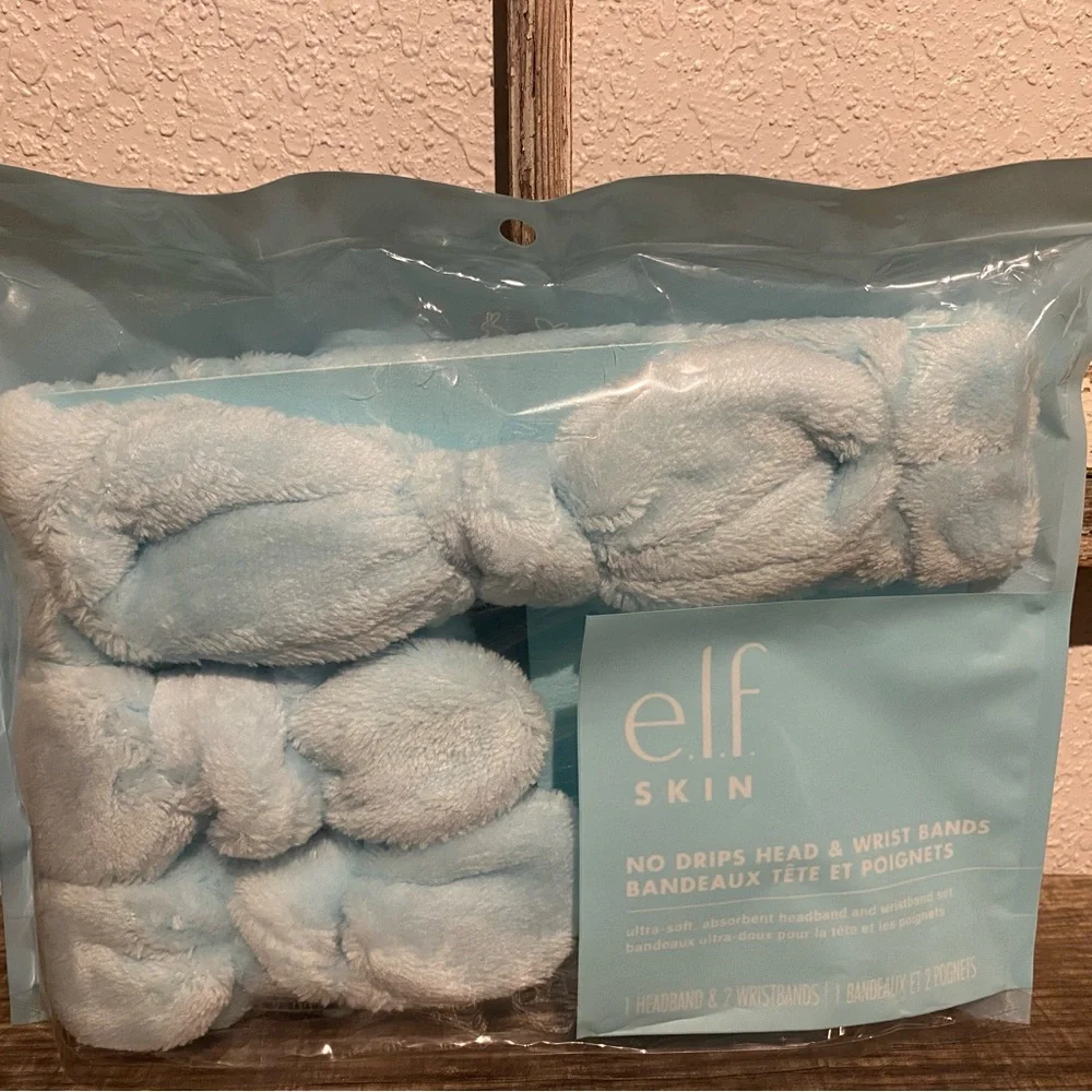 Elf makeup bundle - Picture 7 of 9